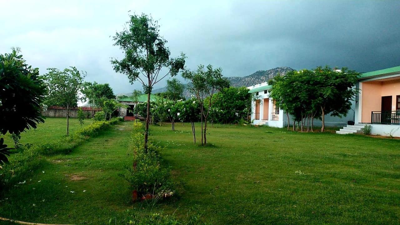 The Sariska Retreat Hotel Thana Ghazi Luaran gambar